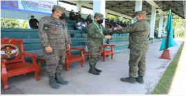 Fuzis Taurus T4 são entregues ao Exército das Filipinas em cerimônia militar