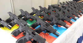 Em solenidade, 50 armas são entregues para a Guarda Municipal