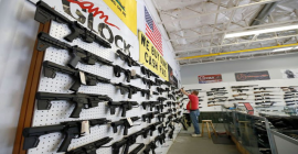 Agosto quebra outro recorde de vendas de armas nos Estados Unidos