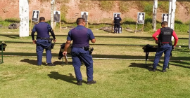 ﻿GCMs de Taboão da Serra fazem treinamento para uso de armas de alta potência